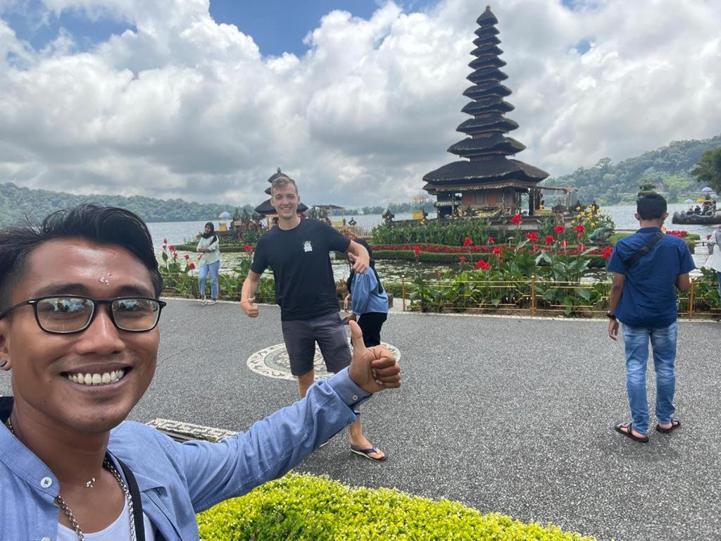 Van Santri Homestay Pemuteran Экстерьер фото