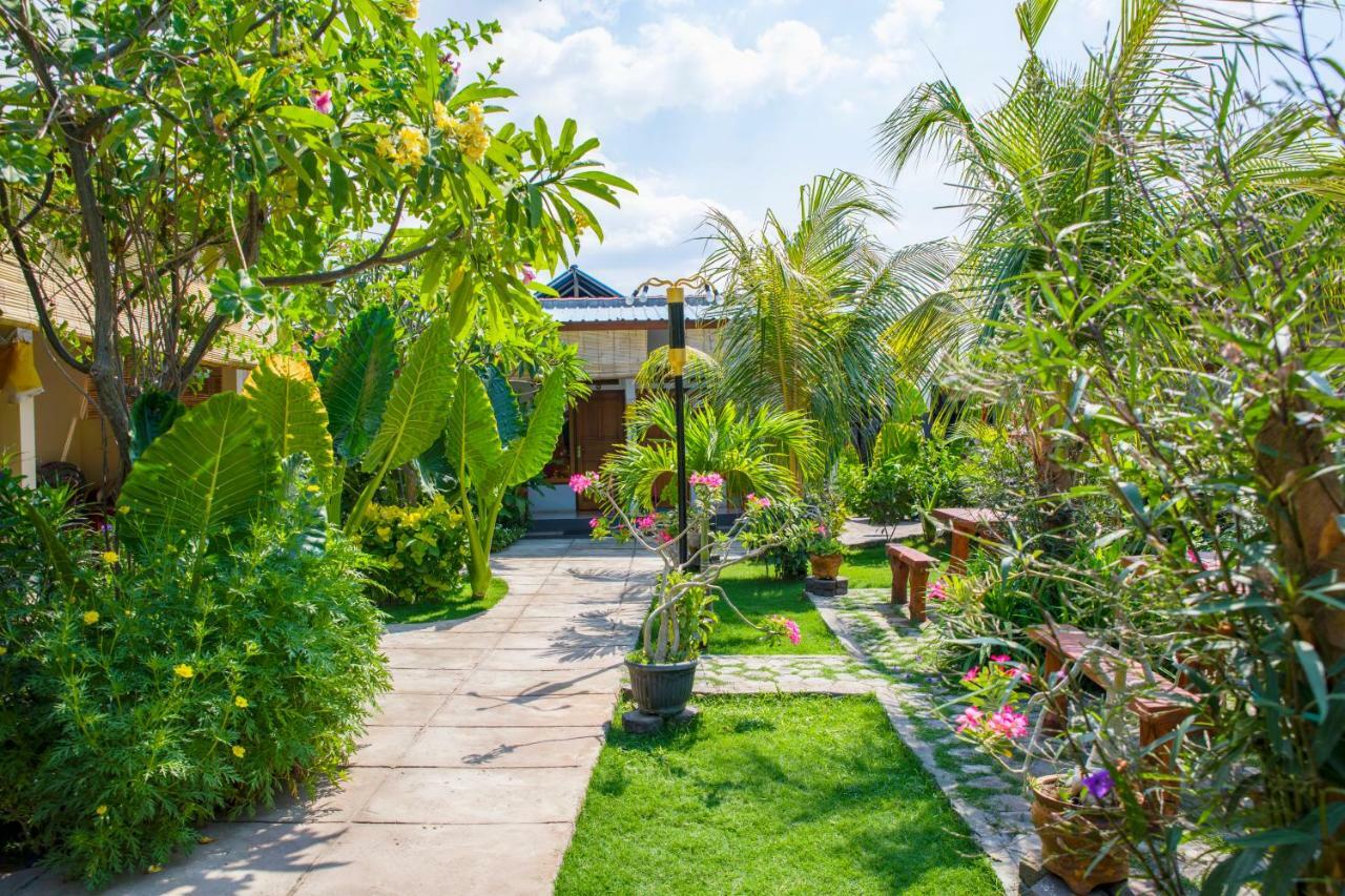 Van Santri Homestay Pemuteran Экстерьер фото