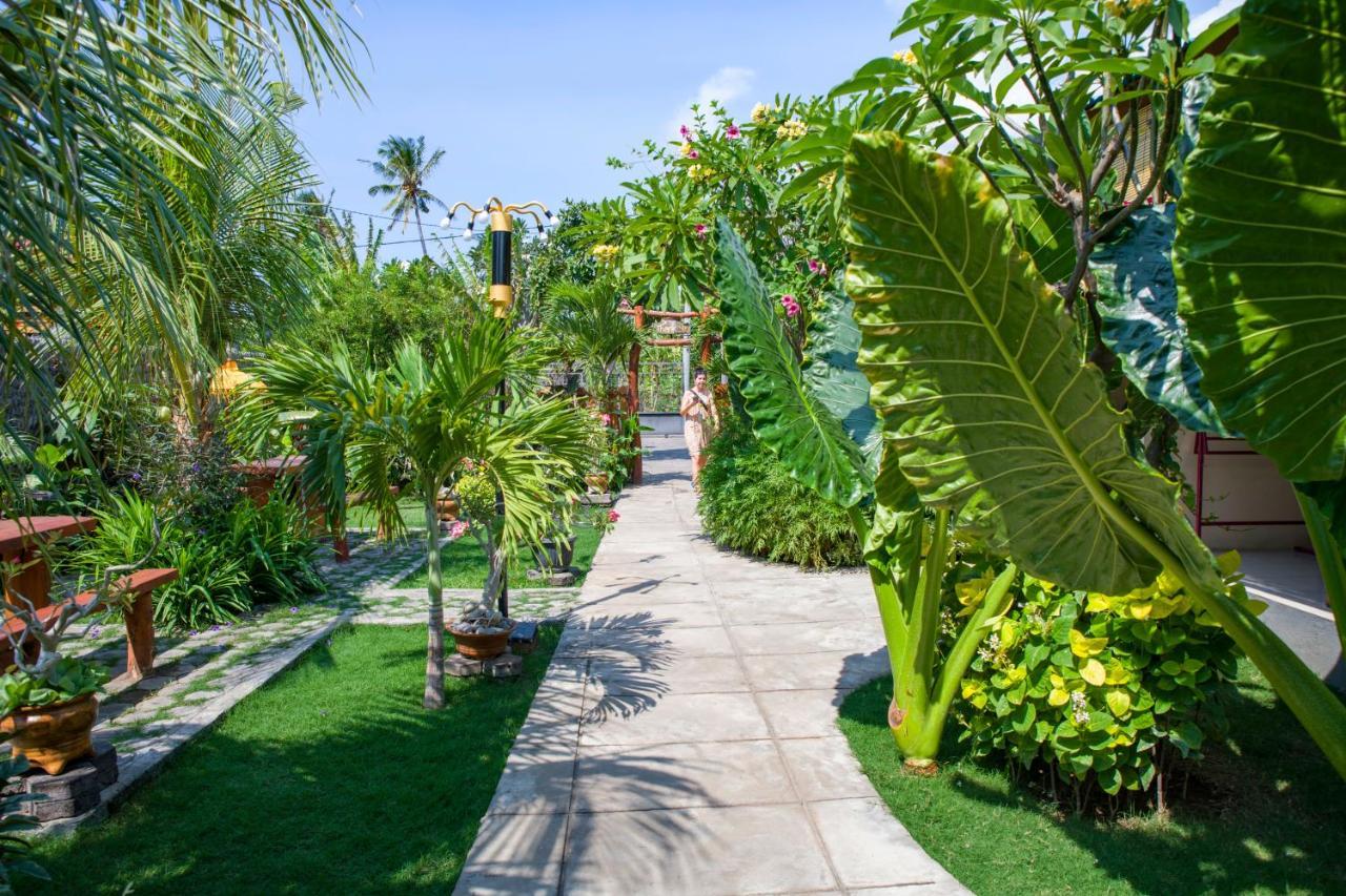 Van Santri Homestay Pemuteran Экстерьер фото